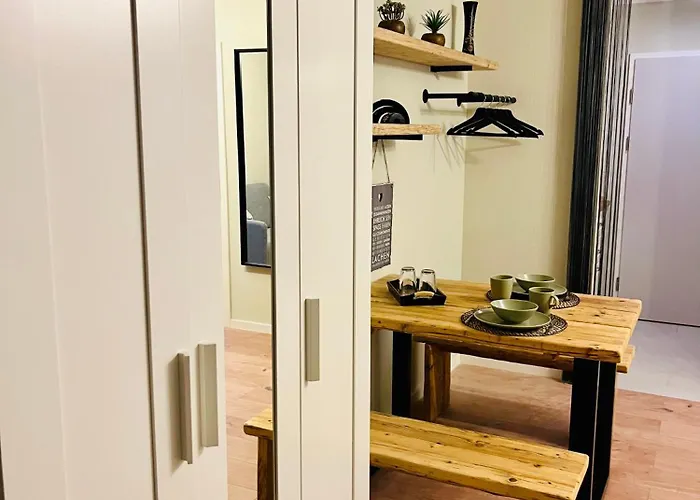 An Der Elbe Mit Balkon, Kueche Und Netflix Apartman Drezda