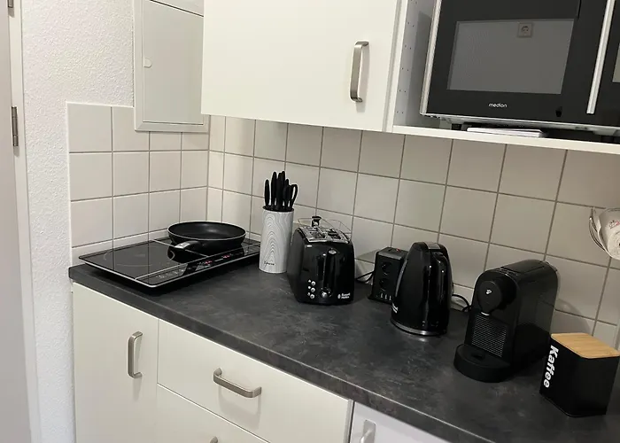 An Der Elbe Mit Balkon, Kueche Und Netflix Apartman Drezda