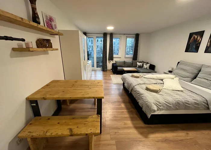 An Der Elbe Mit Balkon, Kueche Und Netflix Lejlighed